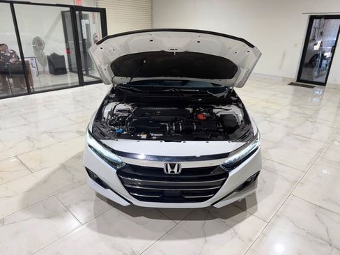 Used 2021 Honda Accord Sport image 4