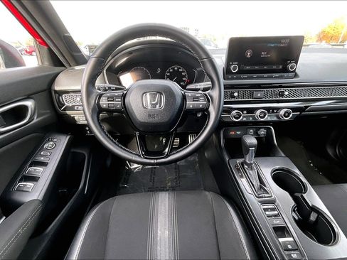 Used 2024 Honda Civic Sport image 5