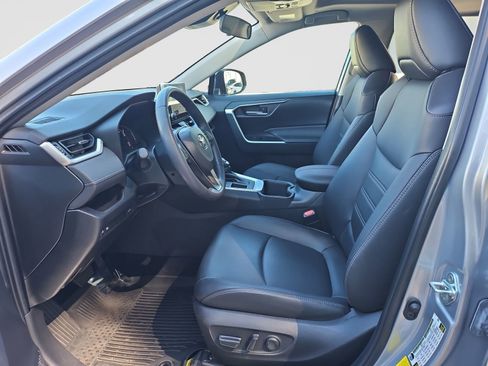 Used 2023 Toyota RAV4 XLE Premium FWD image 16