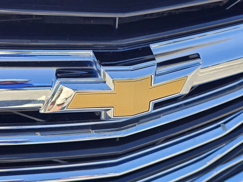 Used 2024 Chevrolet Malibu LT image 3