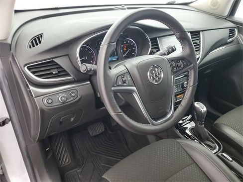 Used 2018 Buick Encore Preferred image 19