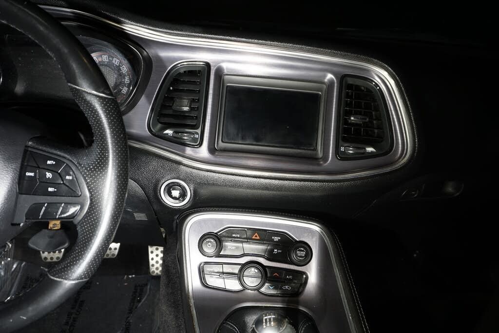 Used 2018 Dodge Challenger R/T w/ Blacktop Package RWD image 26