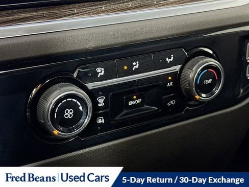 Used 2024 Chevrolet Silverado 2500 LT AWD/4WD image 17