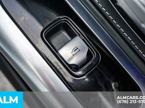 Used 2023 Mercedes-Benz SL 43 AMG w/ Driver Assistance Package image 59