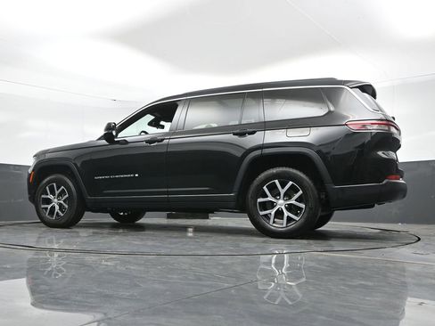 Used 2024 Jeep Grand Cherokee L Limited w/ Luxury Tech Group II image 54