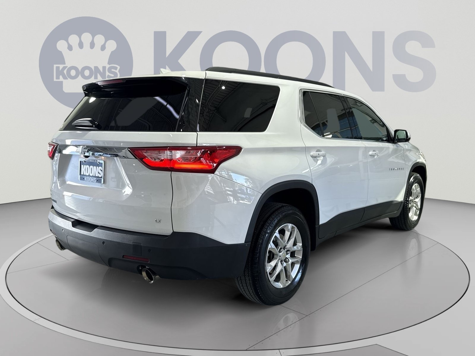 Used 2020 Chevrolet Traverse LT FWD image 11