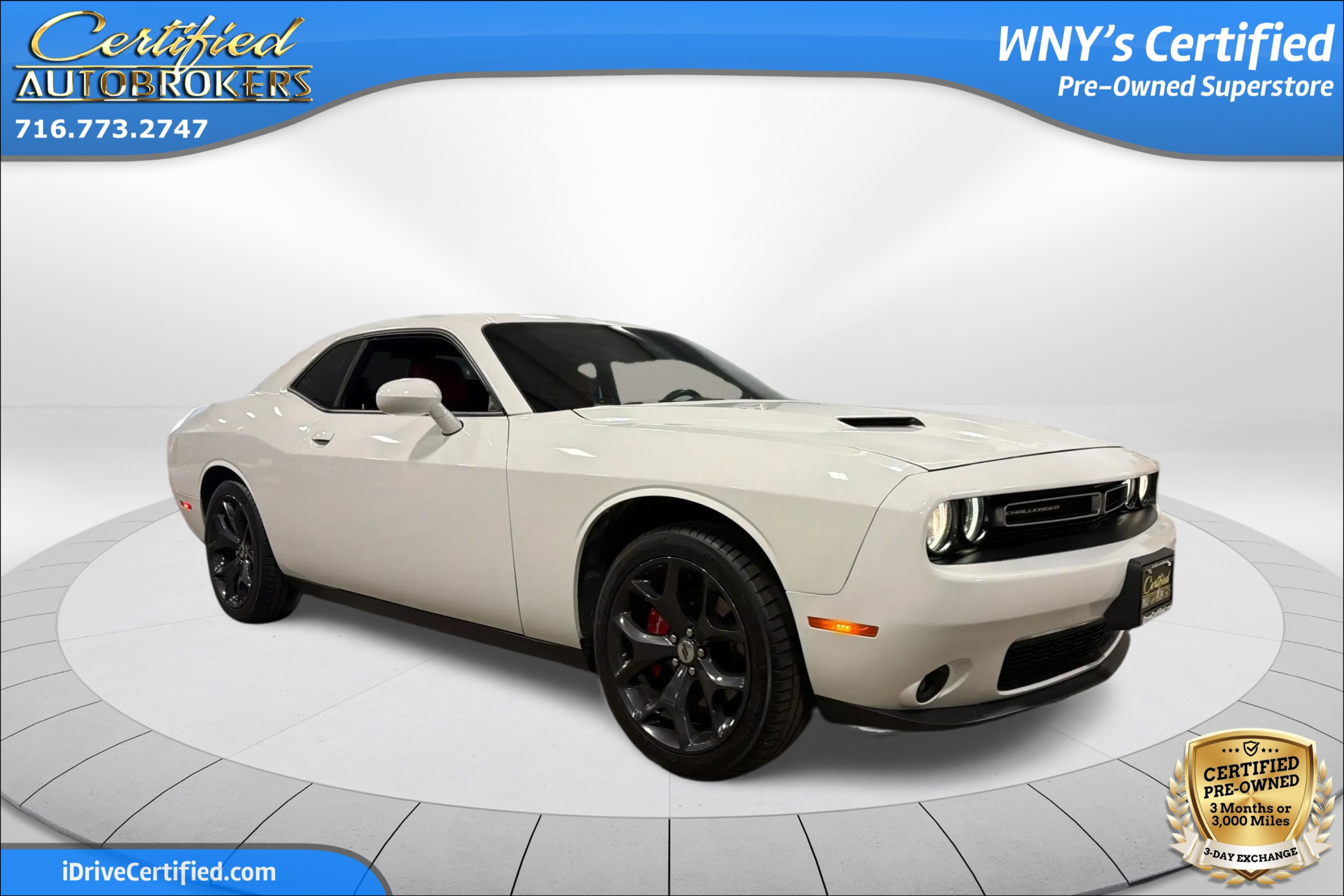 Used 2018 Dodge Challenger SXT Plus RWD image 3