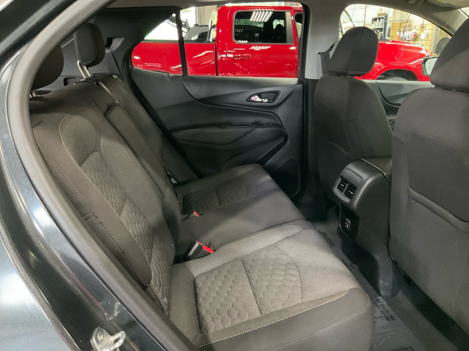 Used 2020 Chevrolet Equinox LT AWD/4WD image 25