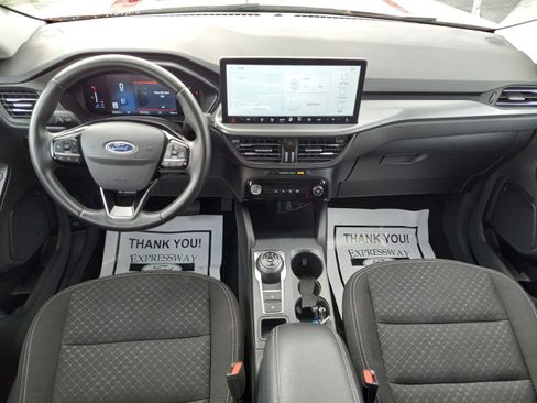Used 2024 Ford Escape Active w/ Tech Pack #1 AWD/4WD image 17