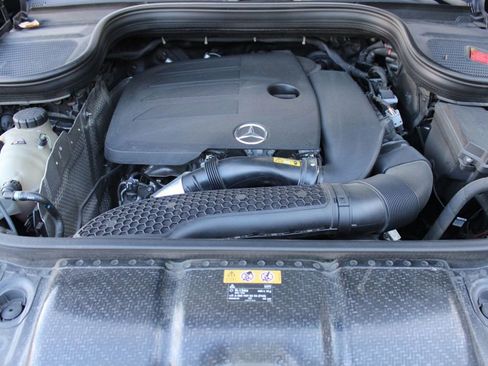 Used 2020 Mercedes-Benz GLE 350 4MATIC image 37