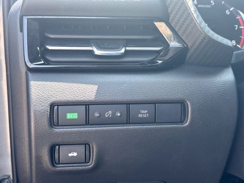 Used 2020 Nissan Sentra S FWD image 27