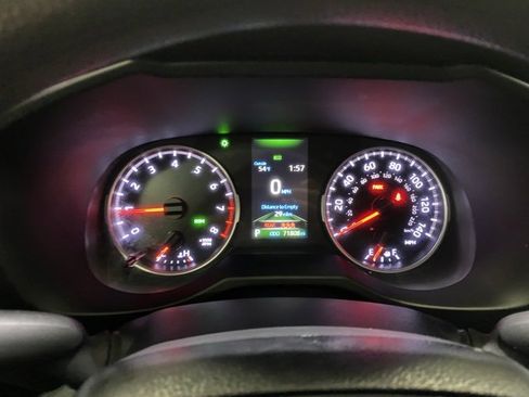 Certified 2021 Toyota RAV4 LE image 15