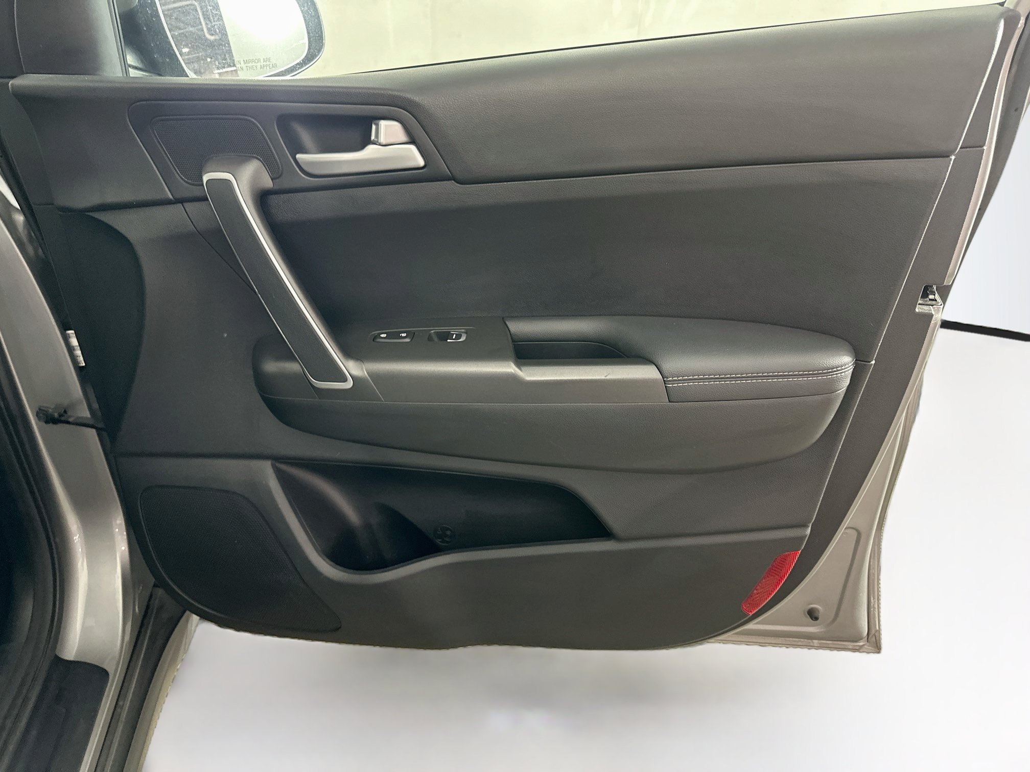 Used 2021 Kia Sportage LX FWD image 30