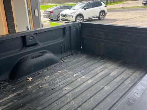 Used 2019 Chevrolet Silverado 1500 LT w/ All Star Edition image 12