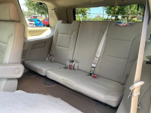 Used 2019 GMC Yukon Denali w/ Denali Ultimate Package RWD image 17