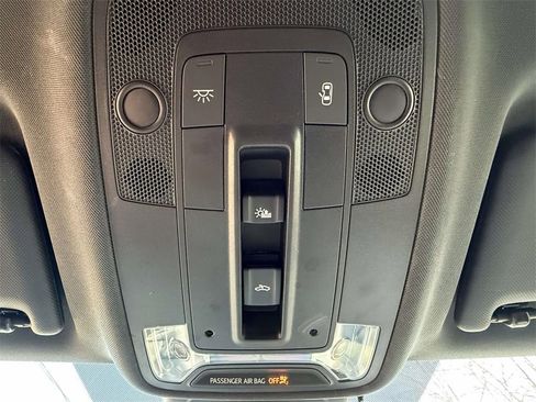 Used 2021 Audi Q3 2.0T Premium Plus w/ Premium Plus Package image 22