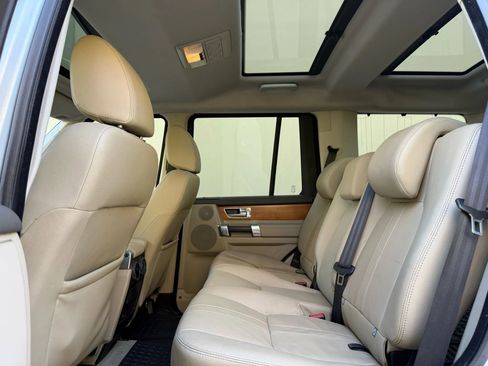 Used 2013 Land Rover LR4 image 12