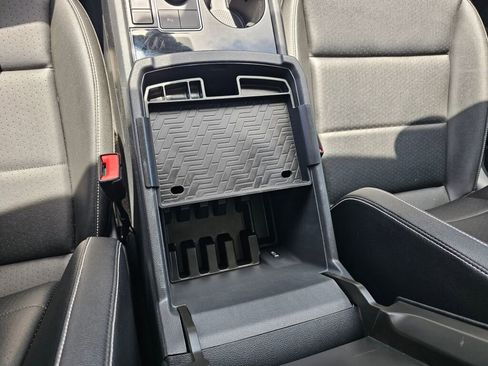 Certified 2023 Volkswagen Atlas SEL AWD/4WD image 24