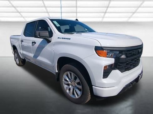 New 2026 Chevrolet Silverado 1500 Custom image 1
