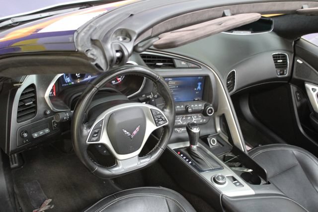 Used 2017 Chevrolet Corvette Stingray Convertible w/ 3LT Preferred Equipment Group RWD image 13