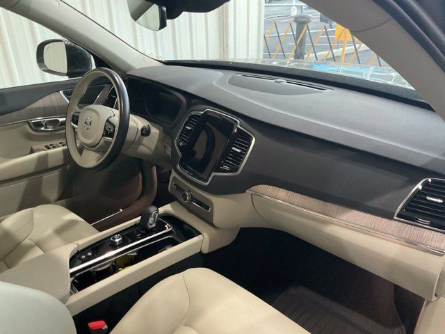 Used 2024 Volvo XC90 B6 Plus w/ Protection Package Premier AWD/4WD image 26
