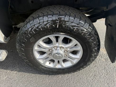 Used 2014 RAM 3500 Laramie AWD/4WD image 49