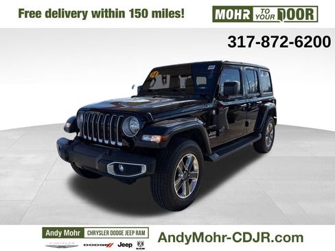 Used 2018 Jeep Wrangler Unlimited Sahara image 3