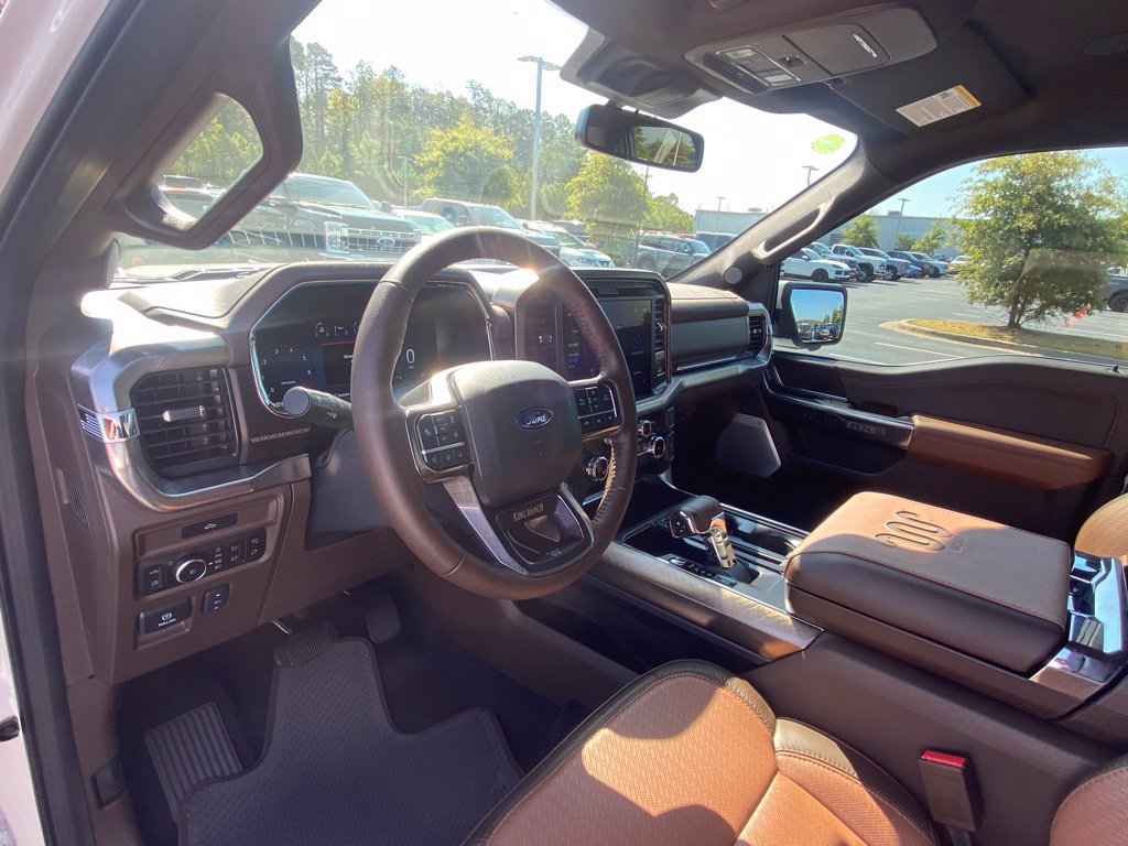 New 2026 Ford F150 King Ranch w/ Equipment Group 601A High AWD/4WD image 9