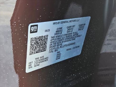 New 2026 Cadillac Escalade IQL Sport 1 w/ LPO, ONYX Package AWD/4WD image 19