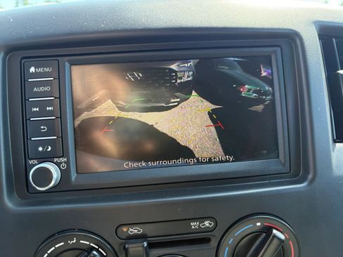 Used 2020 Nissan NV200 S FWD image 25