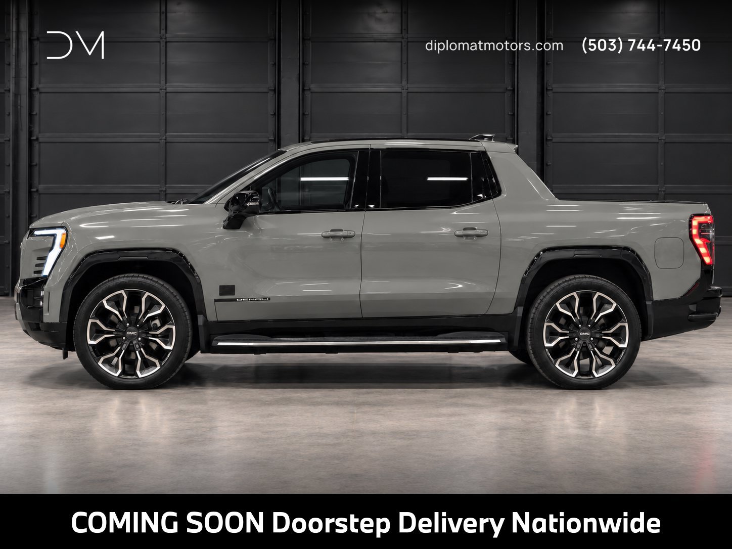 Used 2024 GMC Sierra EV Denali AWD/4WD image 2