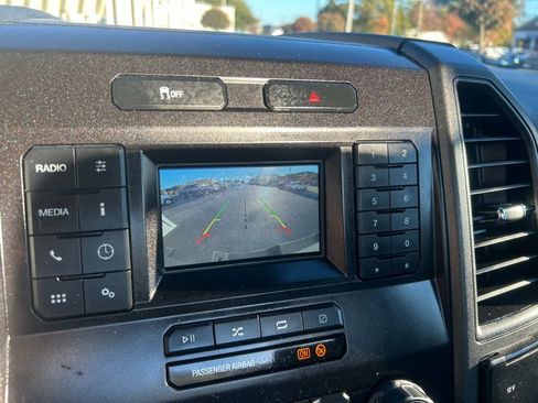 Used 2020 Ford F250 XL w/ Power Equipment Group image 14