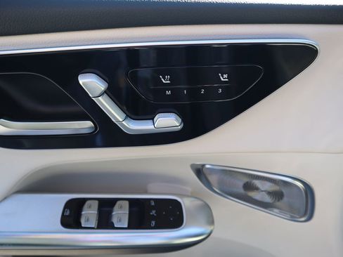 New 2026 Mercedes-Benz GLC 300 image 20