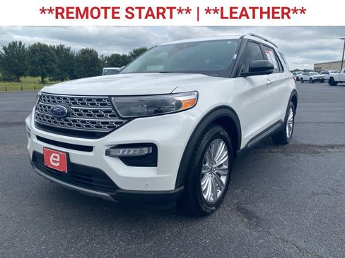 Used 2023 Ford Explorer Limited w/ Limited Technology Package RWD image 3