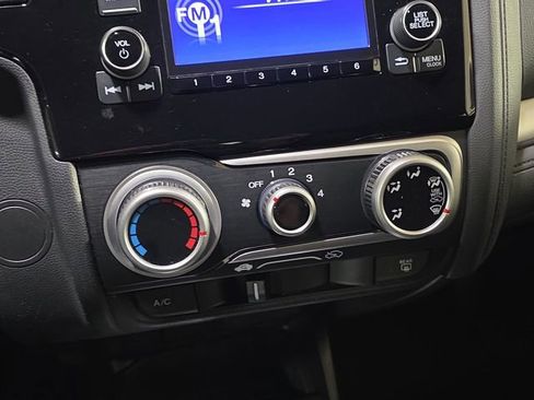 Used 2020 Honda Fit LX image 23