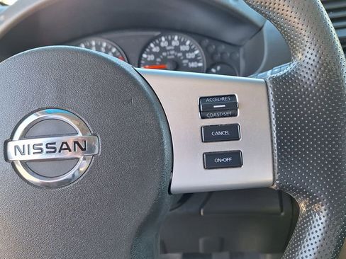 Used 2021 Nissan Frontier SV w/ SV Utility Package image 15