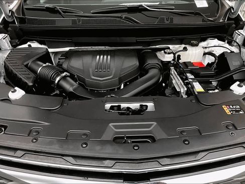 Used 2024 Chevrolet Traverse LT image 56