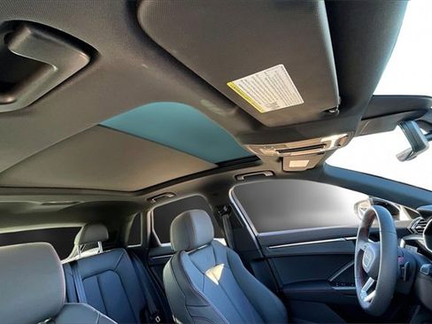 Used 2025 Audi Q3 2.0T Premium Plus w/ Premium Plus Package image 17