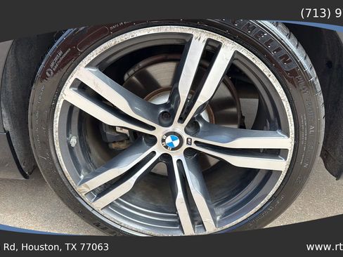 Used 2016 BMW 750i xDrive image 18