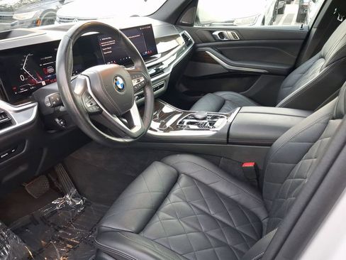 Used 2024 BMW X5 sDrive40i RWD image 13