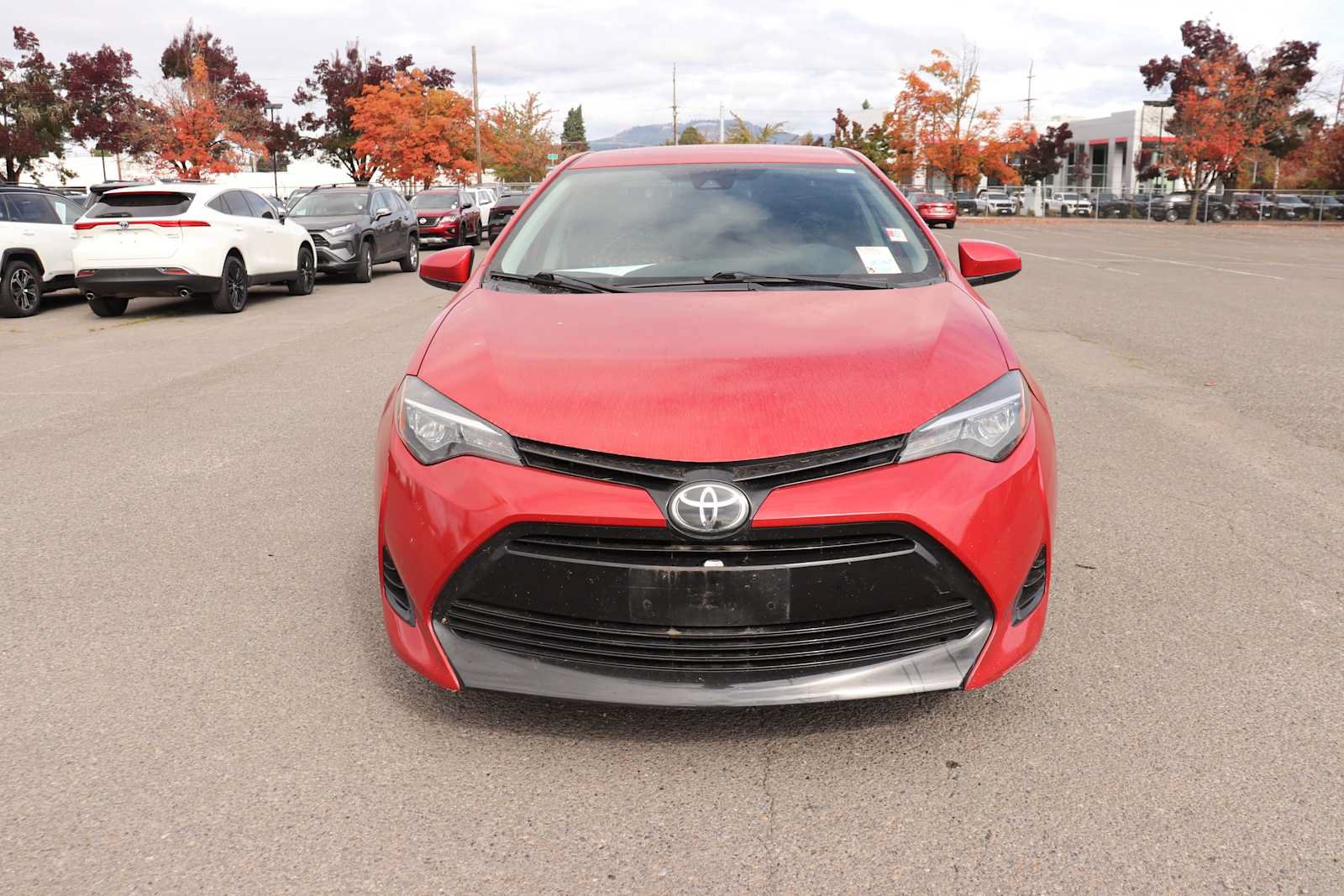 Used 2019 Toyota Corolla LE FWD image 2