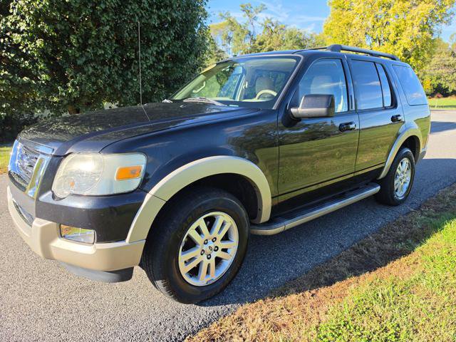 Used 2009 Ford Explorer Eddie Bauer AWD/4WD image 2