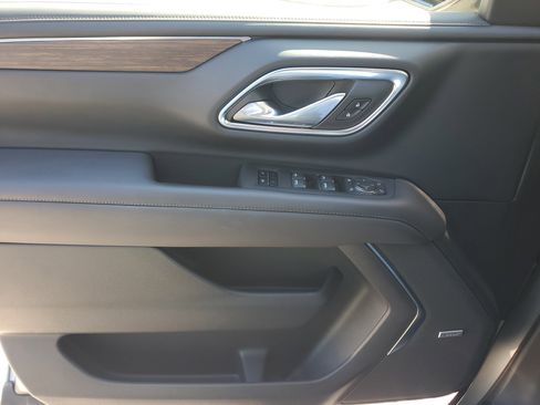 Used 2024 Chevrolet Tahoe High Country image 30