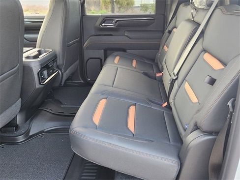 New 2026 GMC Sierra 2500 AT4 image 10