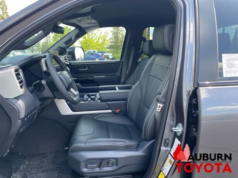 New 2026 Toyota Tundra Limited AWD/4WD image 25