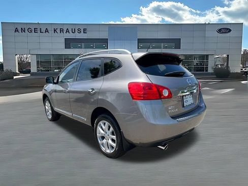 Used 2011 Nissan Rogue SV w/ SL Pkg FWD image 6