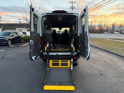 Used 2020 Ford Transit 150 XL image 14