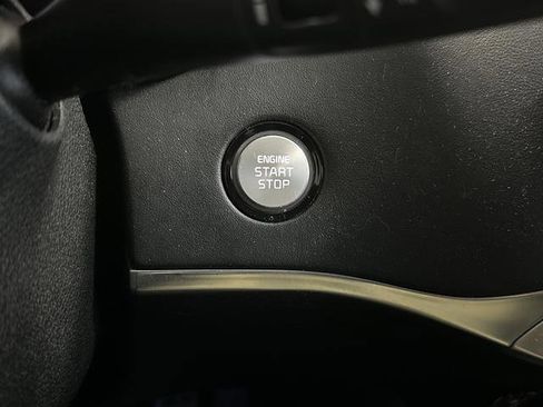 Used 2018 Kia Stinger GT2 image 28