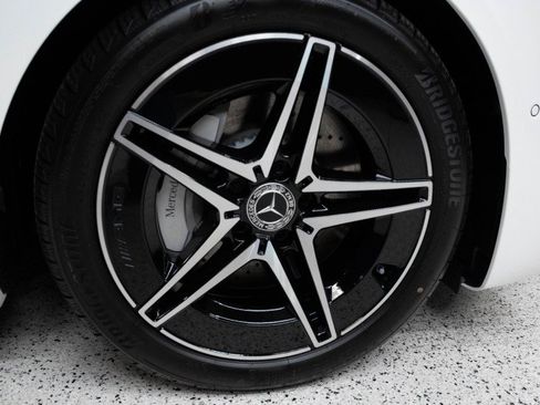 New 2026 Mercedes-Benz C 300 4MATIC Sedan image 11