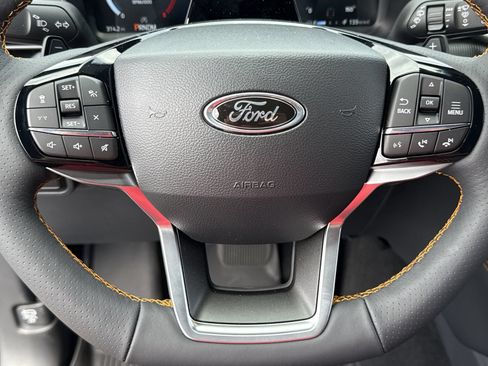 Used 2026 Ford Explorer Tremor w/ Tremor Convenience Package AWD/4WD image 11